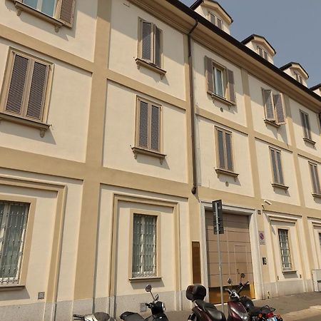 Luxury 1 Bedroom Navigli Loft Milan Luaran gambar