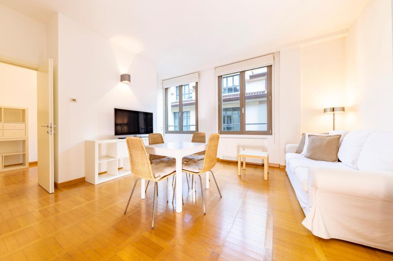 Luxury 1 Bedroom Navigli Loft Milan Luaran gambar