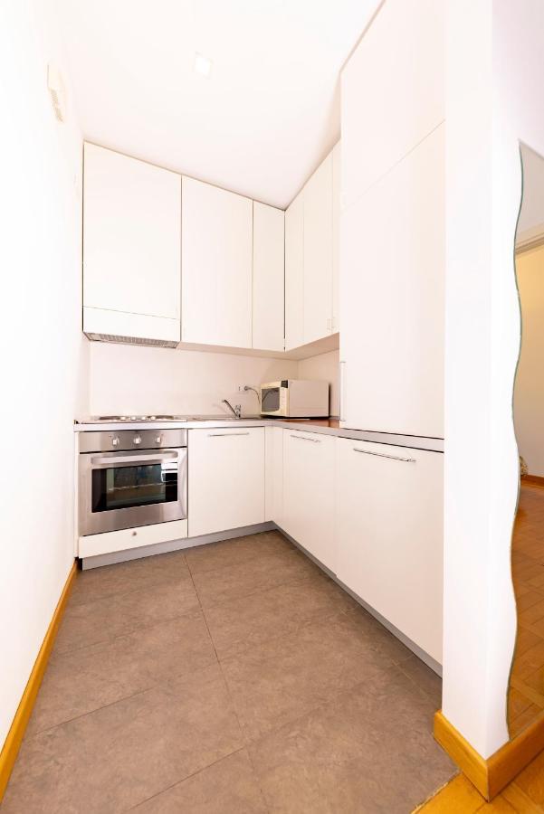 Luxury 1 Bedroom Navigli Loft Milan Luaran gambar